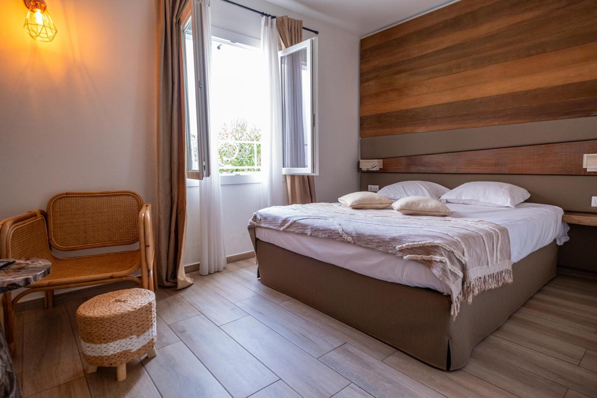 Hotel & Restaurant Les Mouettes Belgodère Zewnętrze zdjęcie